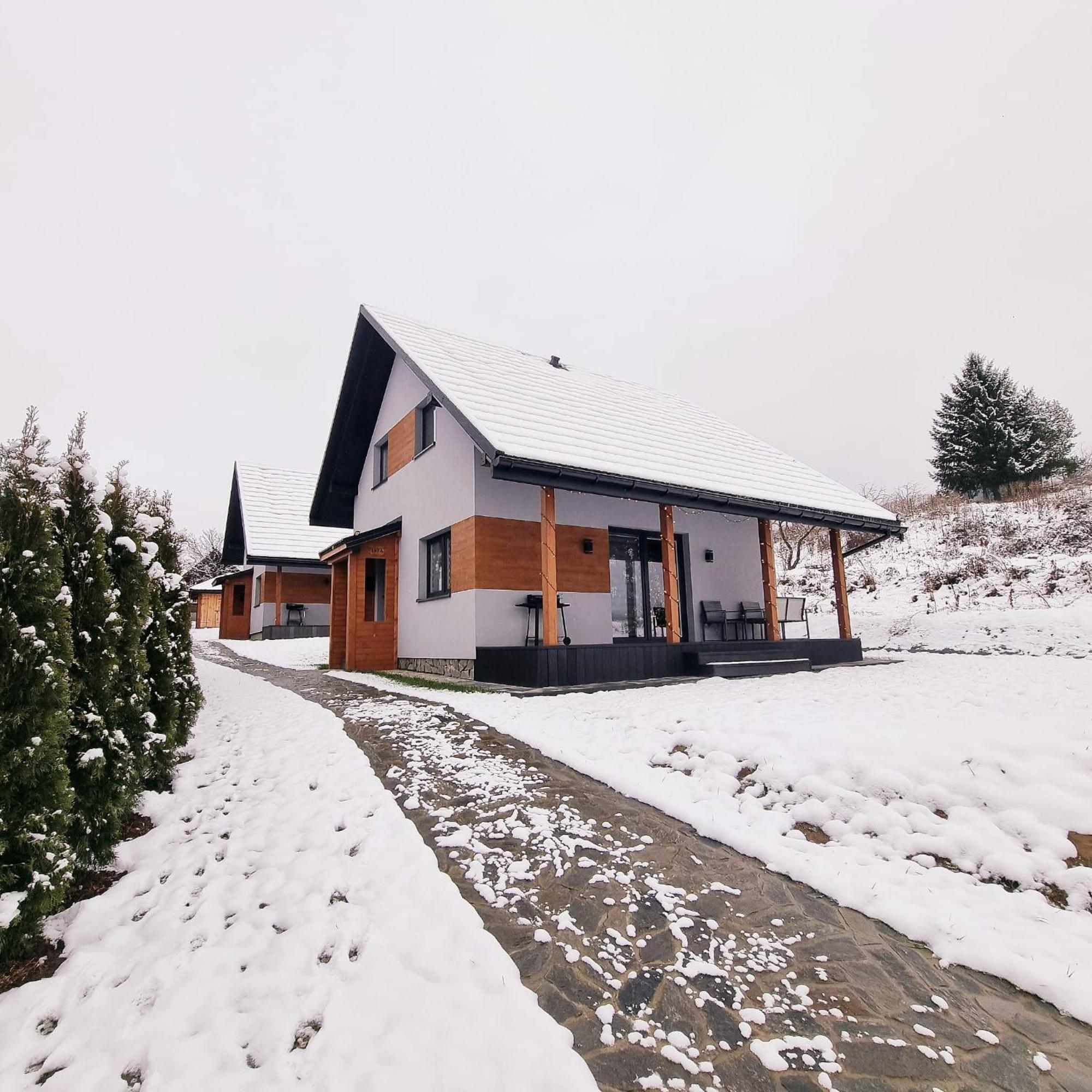 Domki Kamienne Zacisze Uherce Mineralne Esterno foto